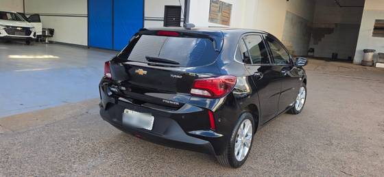 CHEVROLET ONIX 1.0 TURBO FLEX PREMIER AUTOMÁTICO CHEVROLET ONIX 1.0 TURBO FLEX PREMIER AUTOMÁTICO
